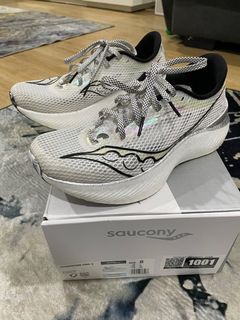Saucony top shadow lurking