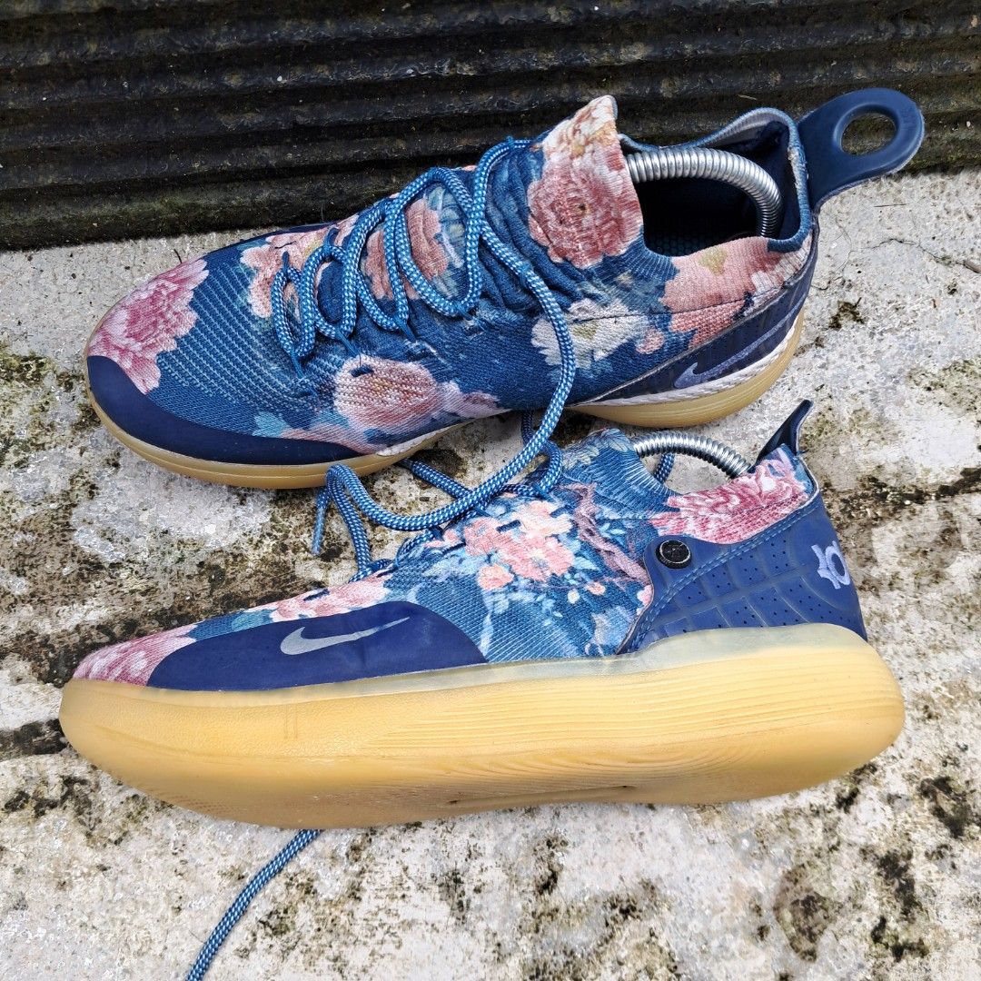 Sepatu Nike KD 11 Floral Blue Sepatu Basket Wanita