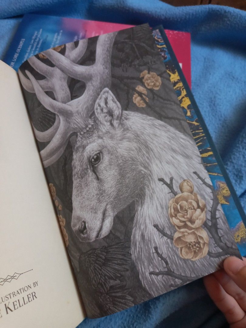 Shadow and Bone Collector’s Edition (Category: Storybooks) located in Pasig City. Submitted by thewundersmith (Listing ID 1289960248, Image 3). Description: Shadow and Bone Collector’s Edition by Leigh Bardugo. First edition. Included inside: exclusive Grishaverse illustrations, Mal Oretsev’s handwritten letters to Alina, added content, etc. Gold-decked front and back end. Comes with freebies & a free bookmark. Methods of Payment: Gcash or Landba