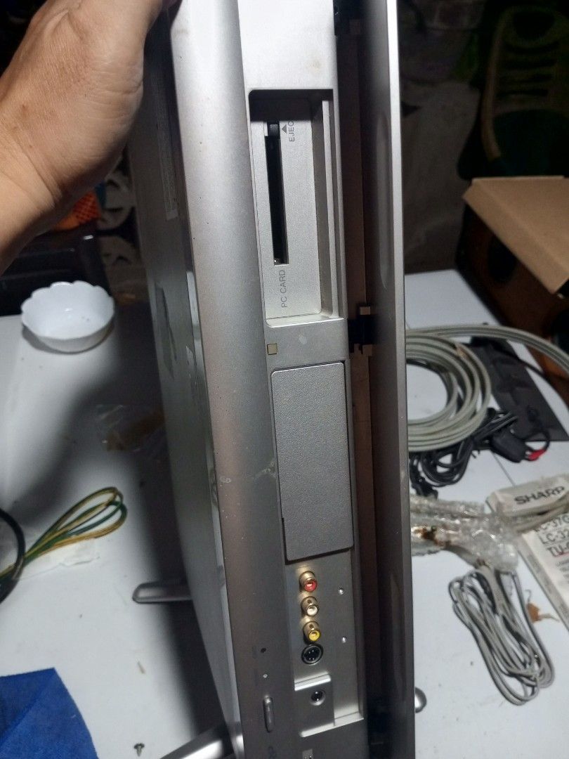 Sharp Aquos AVC System (Category: Soundbars, Speakers & Amplifiers) located in Cabuyao City. Submitted by treblig23 (Listing ID 1290074285, Image 2). Description: Sharp Aquos AVC System with manual and multi cable As-Is no remote.