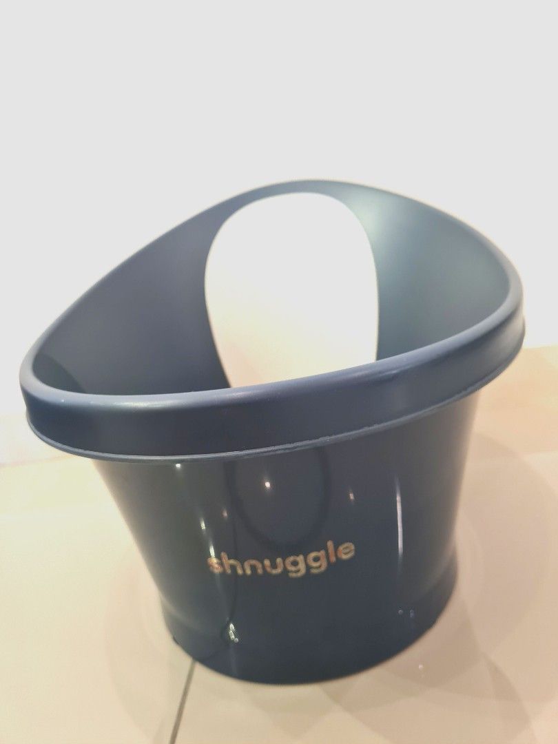 Shnuggle Bath tub with tub navy color