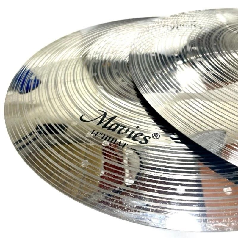 Silver Cymbal Set (Category: Musical Instruments) located in Manila. Submitted by ariesmediamusicsports (Listing ID 1290065132, Image 3). Description: Includes: - Pair of 14" Hi-hat - 16" Crash - 18" Crash Ride - 20" Ride With Cymbal Bag.
