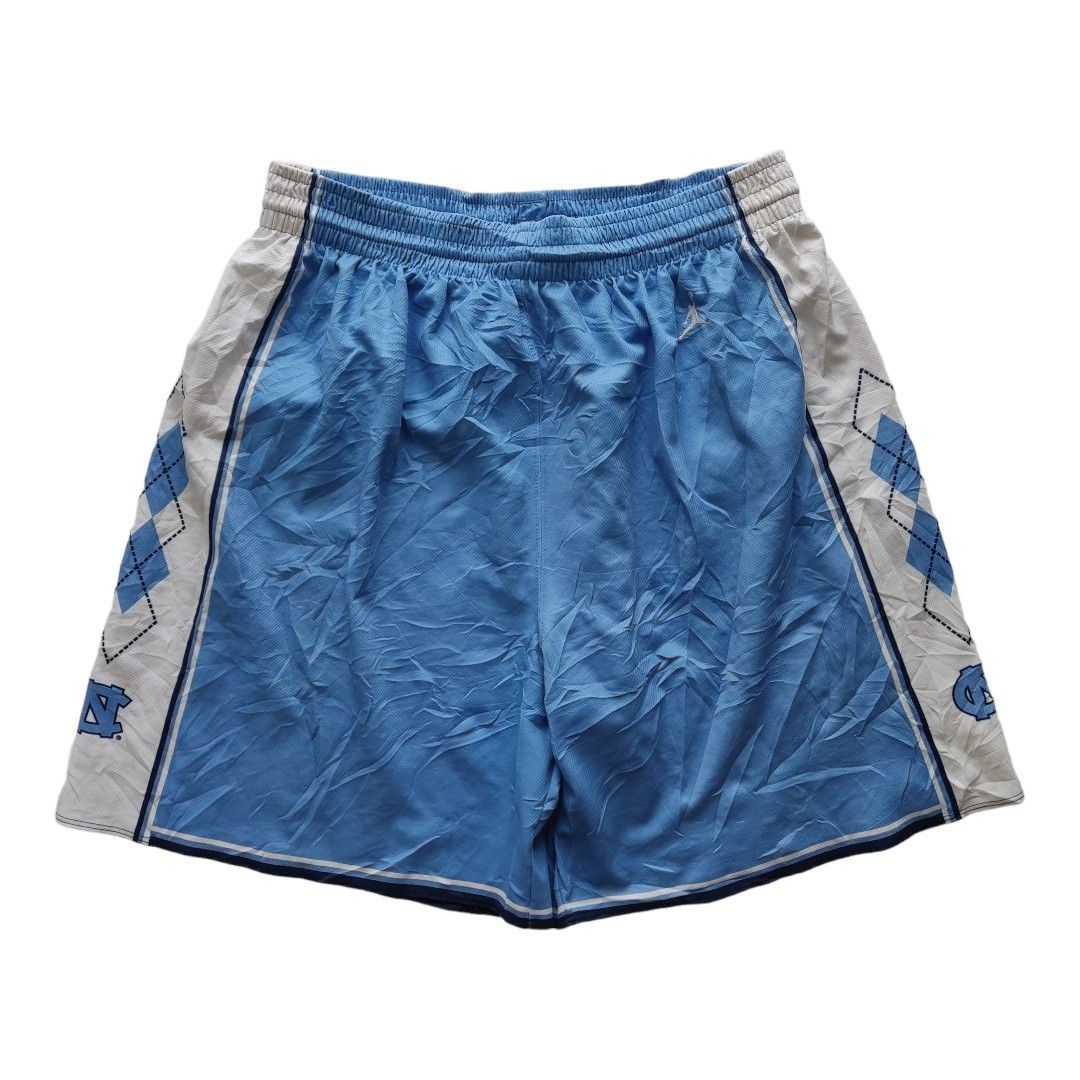 Michael jordan unc shorts sales