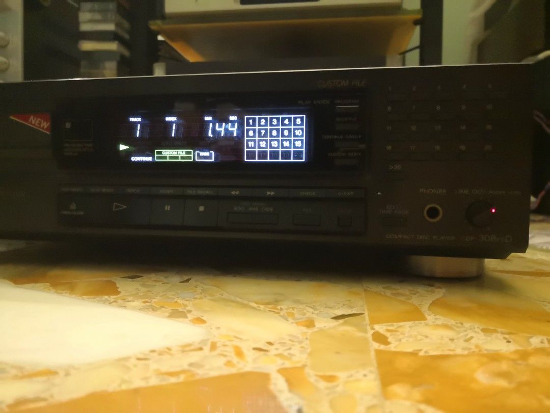 Sony CDP-308ESD vintage cd player, Audio, Other Audio Equipment on