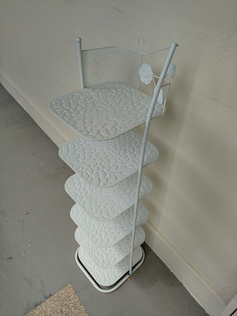 White metal clearance shoe rack