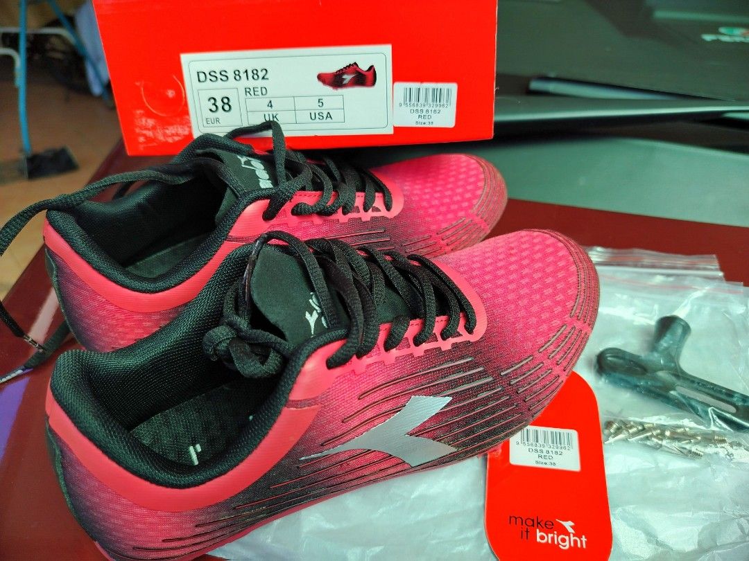 Diadora spike shoes deals