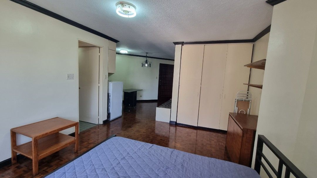 Studio Unit on Roxas Blvd for Rent (Category: Apartments & Condos) located in San Juan City. Submitted by iammonicap (Listing ID 1290016563, Image 3). Description: Sunset View Towers along Roxas Blvd, Pasay City Studio Unit, 42.6sqm 1 T&B, Semi-furnished P23k/mo inclusive of dues min 1 year lease * For Residential Use Only* Max 3 pax Office, commercial or storage use not allowed with pool and half basketball court near MOA and DFA REB PRC #23030.