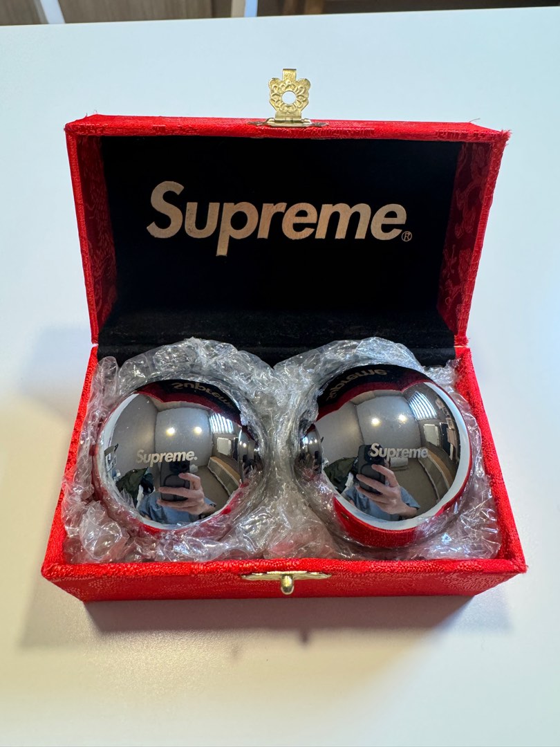 りゅうたん　Supreme 15AW Baoding Balls 健身球 新品 15AW Supreme Baoding Balls ボール 健身球