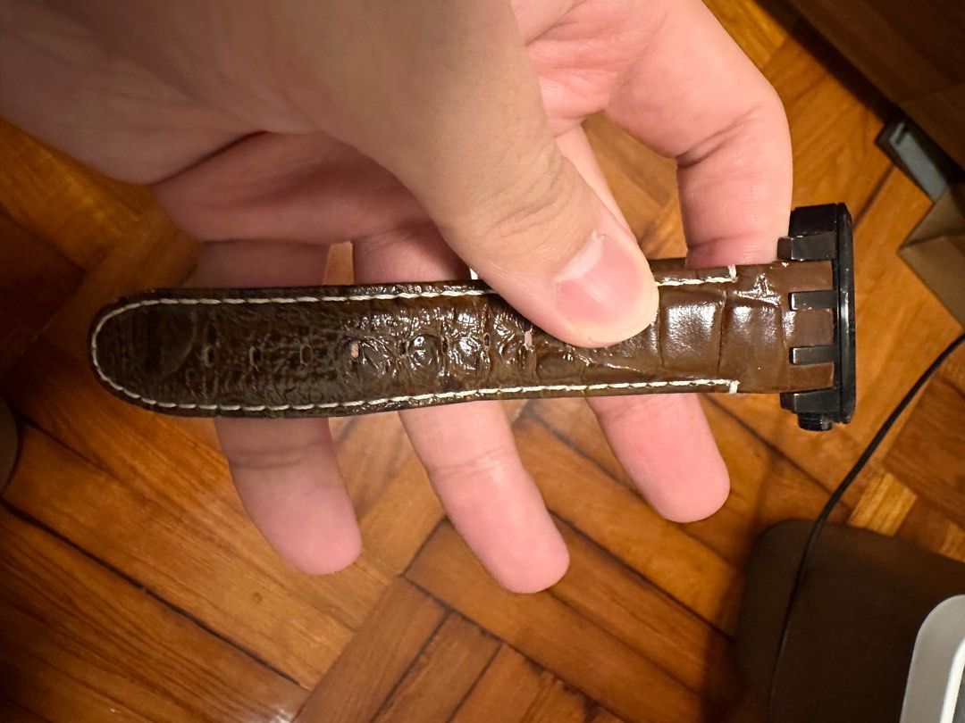 Swatch yrb402 clearance