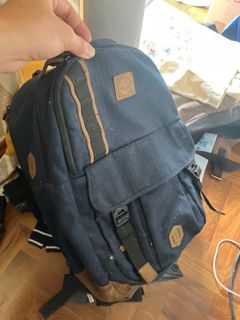 (Category: ) located in . Submitted by hyan_n (Listing ID 1289992945, Image 1). Description: .