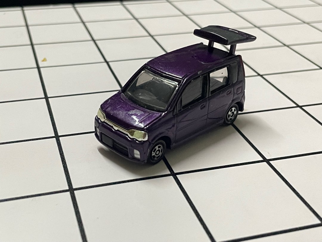 Tomica daihatsu move on sale
