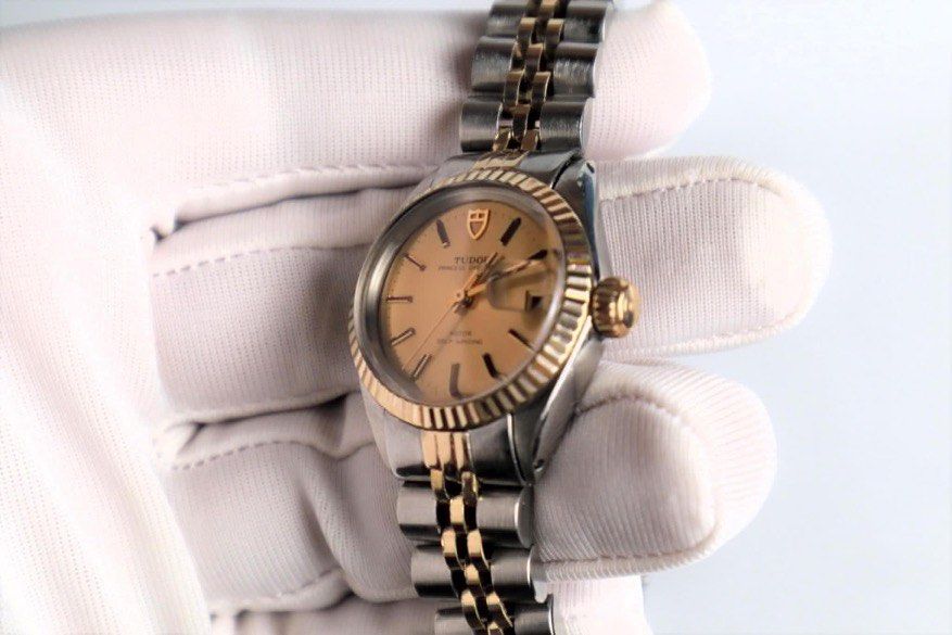 tudor (Category: Luxury Watches) located in Cabanatuan. Submitted by albertgonzales27 (Listing ID 1289989847, Image 2). Description: Vintage Tudor Princess Circa 1985 25mm 92413 Ref no Rolex crown aftermarket Rolex bracelet ETA 2671 movement Watch only no papers/no box Asking price 43,000 .