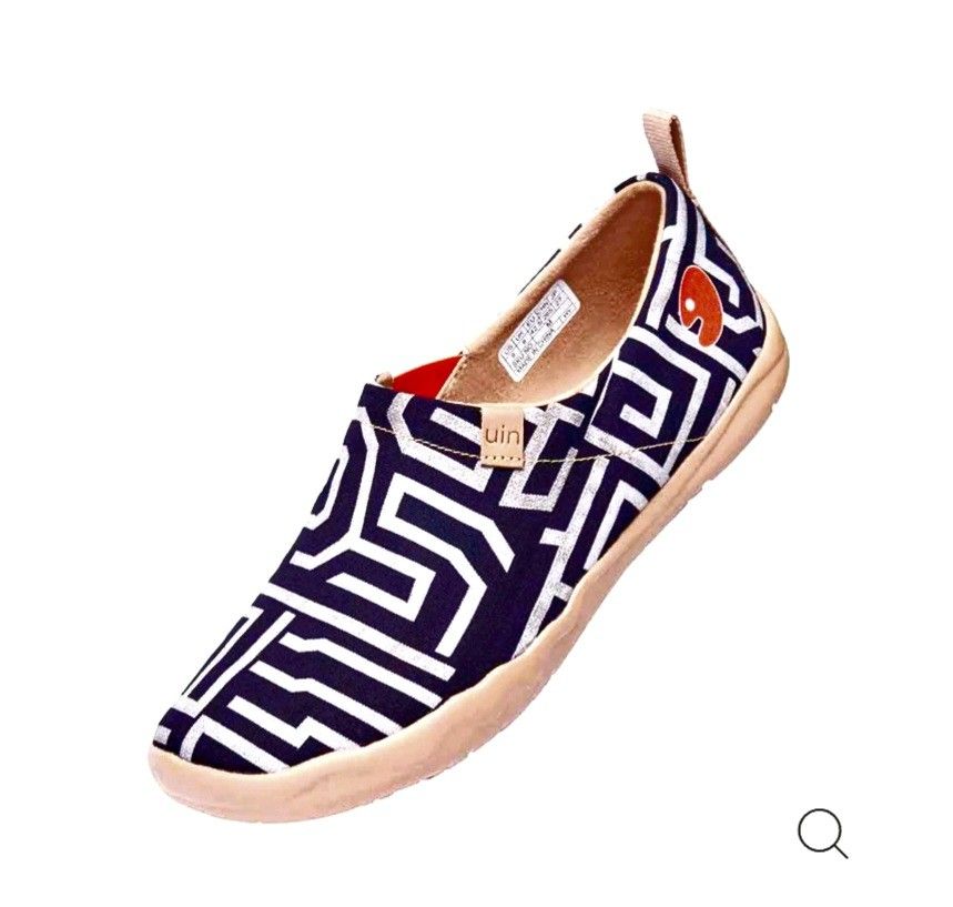 UIN men s shoes Men s Fashion Footwear Sneakers on Carousell