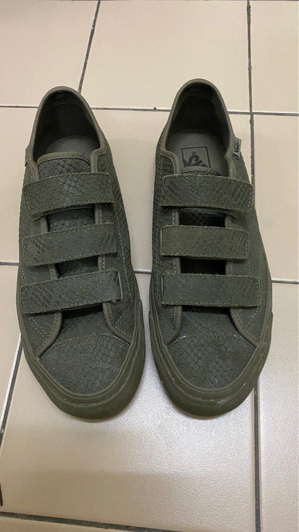 Vans prison issue white on sale