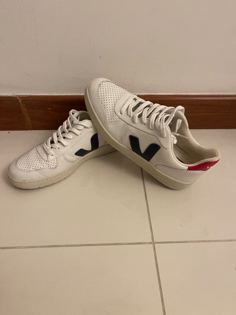 All white new arrivals veja sneakers