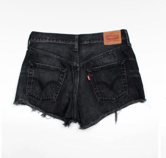 Levis black jean shorts outlet