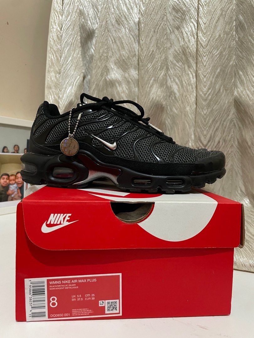 Metallic Silver Wmns Nike Air Max Plus Metallic Silver Nike Air