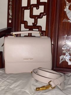 (Category: ) located in . Submitted by eiza08 (Listing ID 1289925067, Image 1). Description: .