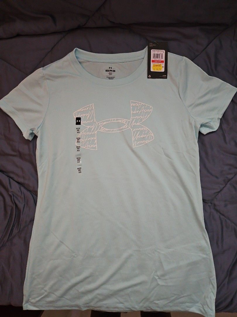 Womens Tech Solid Script Logo (Category: Tshirts & Polo Shirts) located in Singapore. Submitted by ultralicious (Listing ID 1289963304, Image 1). Description: 1 instock only.