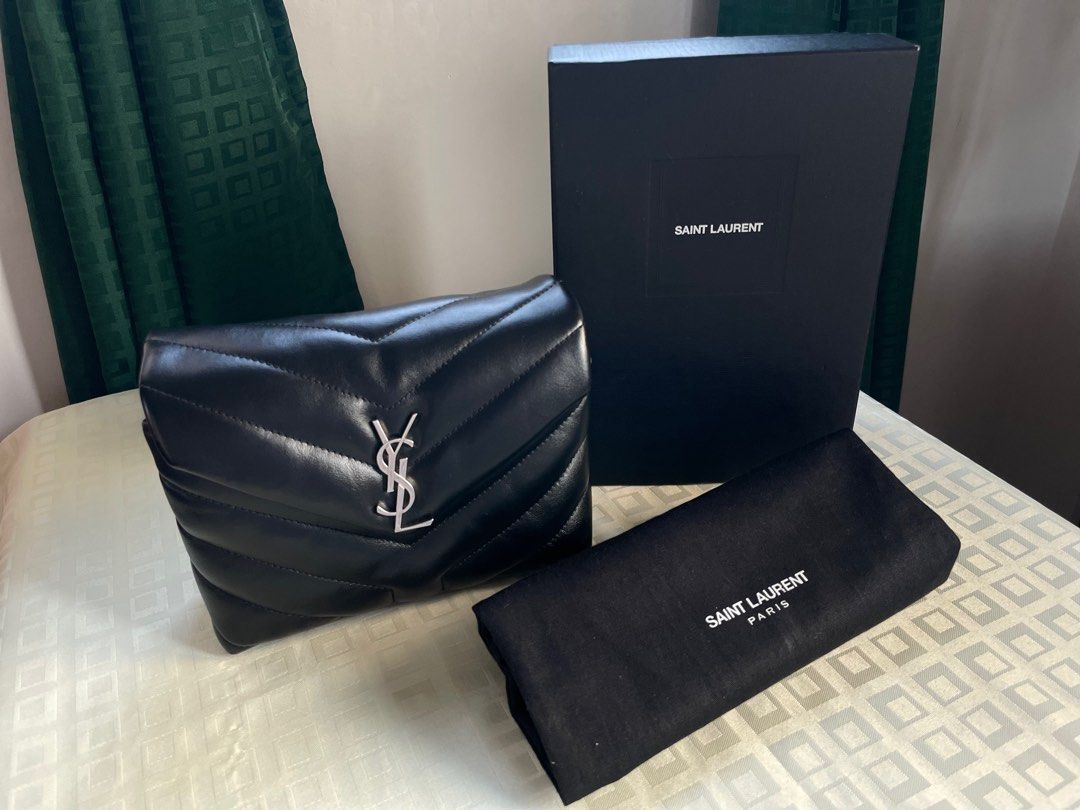 Ysl pouch monogramme vitello piumotto deals