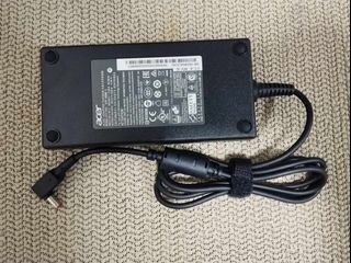 Acer laptop charger 19.5V 9.23A 180w