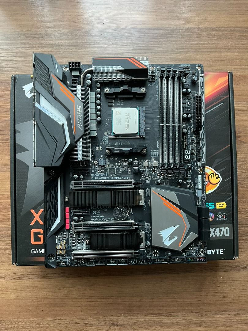 AMD Ryzen 7 2700X Processor Gigabyte X470 AORUS GAMING 7 WIFI Motherboard