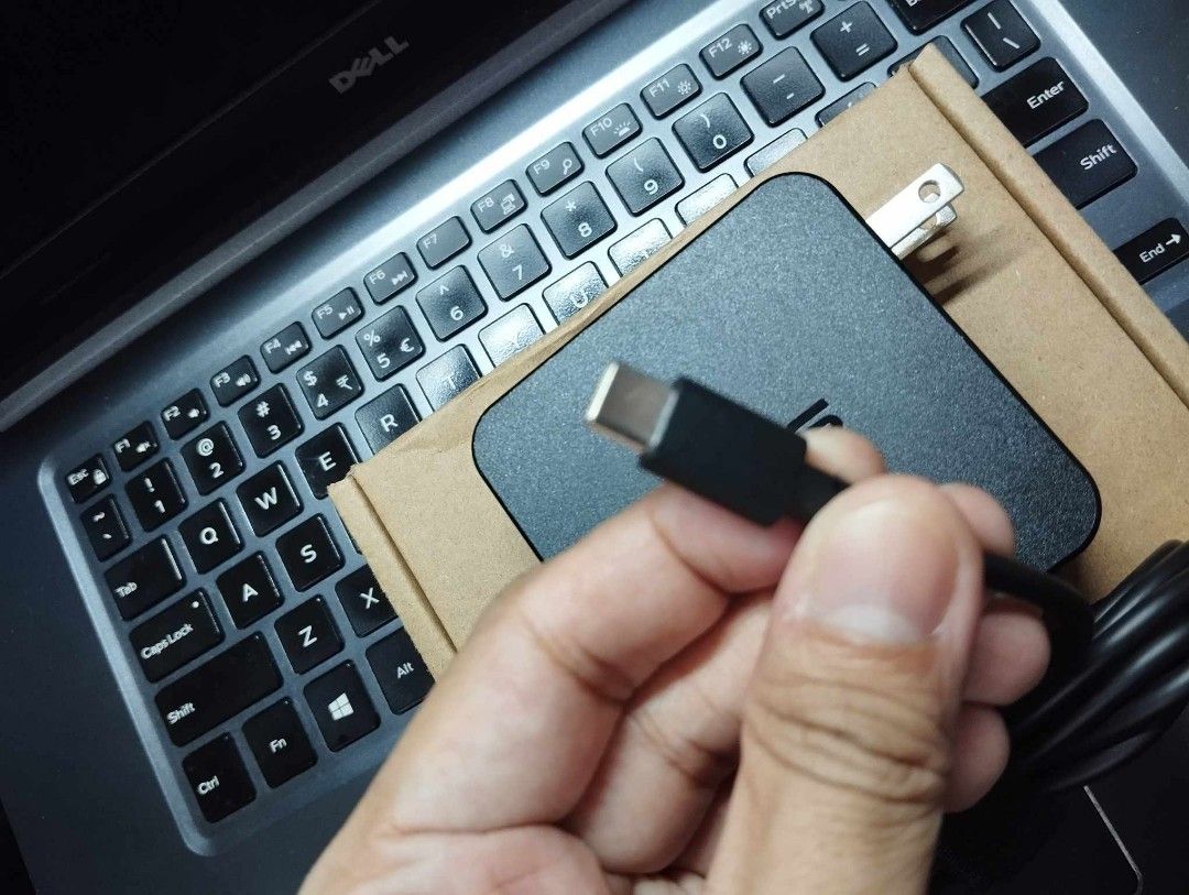 Asus USB type C laptop charger 65 watts (Category: Chargers) located in Manila. Submitted by reiolshoppe (Listing ID 1290148974, Image 2). Description: .