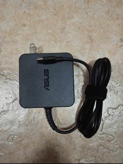 Asus USB type C laptop charger 65 watts