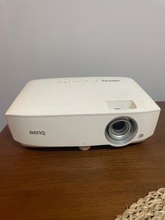 （分類：）位於 。 由 brightthrifty20 提交（商品編號 1290214711，圖片 1）。簡介： 。