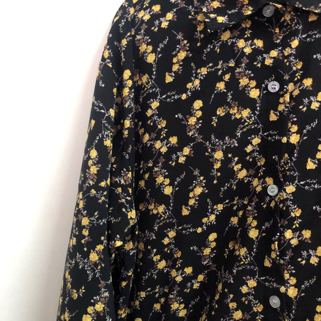 Black blouse best sale with yellow flowers
