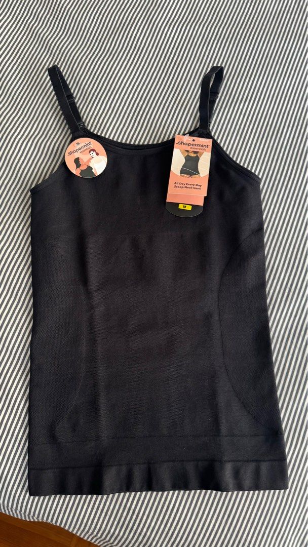 BNWT Shapermint Essentials All Day Every Day Scoop Neck Cami, Women's  Fashion, New Undergarments & Loungewear on Carousell