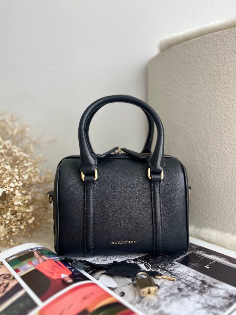 Burberry alchester bag best sale