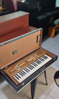 Casiotone 405 vintage keyboard piano synthesizer