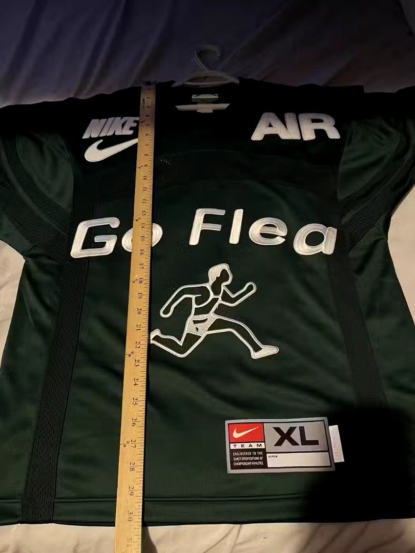 CPFM x Nike Go Flea (Category: Activewear) located in Taguig. Submitted by stryan (Listing ID 1290182890, Image 1). Description: bought it from cactusplantfleamarket.com for 210usd (150usd + 60usd for shipping fee) Market price for this goes up to 659usd right now, asking price is 338usd only half of the market price so you can still resell it for a higher one US size so expect it to be big even if the size on tag is small rfs: need funds for my 