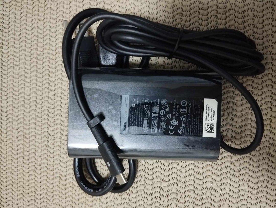 dell type c laptop charger 65 watts (Category: Chargers) located in Manila. Submitted by reiolshoppe (Listing ID 1290152650, Image 1). Description: .