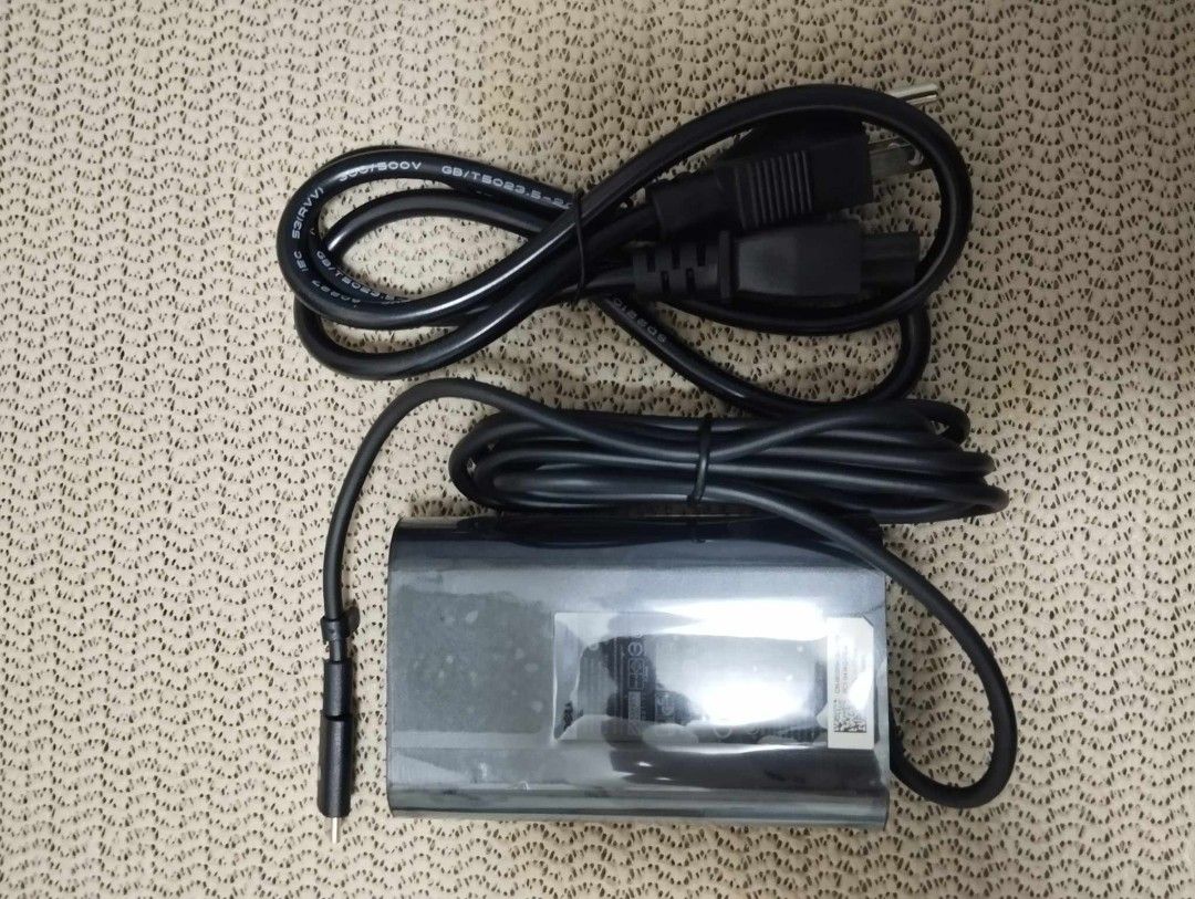 dell type c laptop charger 65 watts (Category: Chargers) located in Manila. Submitted by reiolshoppe (Listing ID 1290152650, Image 2). Description: .