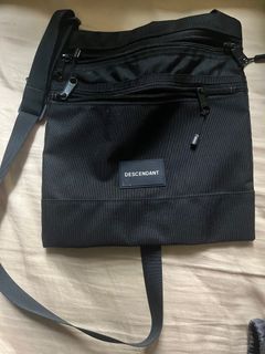 （分類：）位於 。 由 wtaps_superme 提交（商品編號 1290196184，圖片 1）。簡介： 。