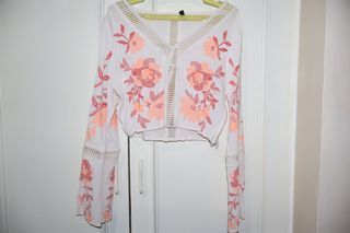 Divided Floral Summer top