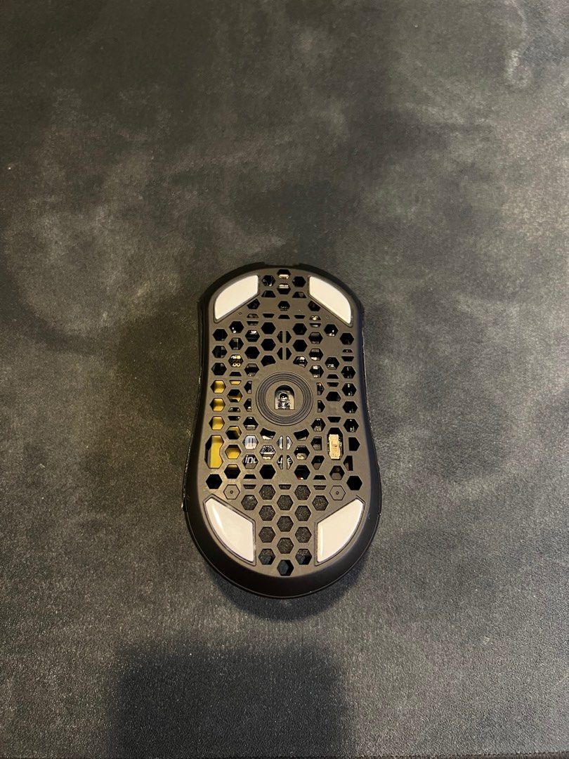 Finalmouse UltralightX Lion (M) Guardian (Batch 2), Computers 