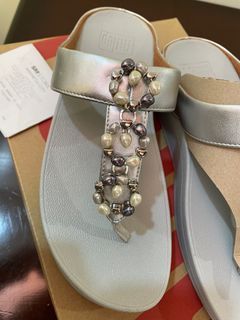 Fitflop Fino pearl chain Sandal Silver