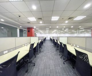 For Rent, 900/sqm Office Space for Lease in Mckinley, Taguig City at One World Square Building