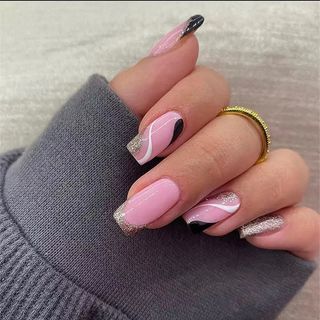 (Category: ) located in . Submitted by trendy98 (Listing ID 1290132456, Image 1). Description: .