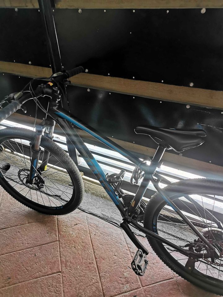 Giant ATX 1 27.5 Mountain Bike Sports Equipment Bicycles Parts Bicycles on Carousell