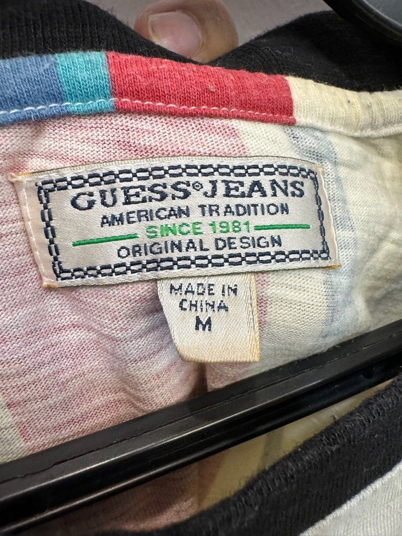Guess Stripe Tee (Medium) (Category: Tshirts & Polo Shirts ) located in San Juan City. Submitted by danielnavvvvarro (Listing ID 1290182960, Image 3). Description: ‼️ READ ME ‼️ - dimes: 29 x 21 - Medium on tag - Shipping shouldered by the buyer - MOP: Gcash/BPI - 2 days reservation MAX. - STRICTLY NO RETURNS, REFUNDS, CANCELLATIONS 📌COMING FROM BINONDO MANILA 📌SHIPPING SHOULDERED BY BUYER 📌CAN DO GRAB/LALAMOVE/ OTHER COURIERS 📌GOGOEXPRESS/JT