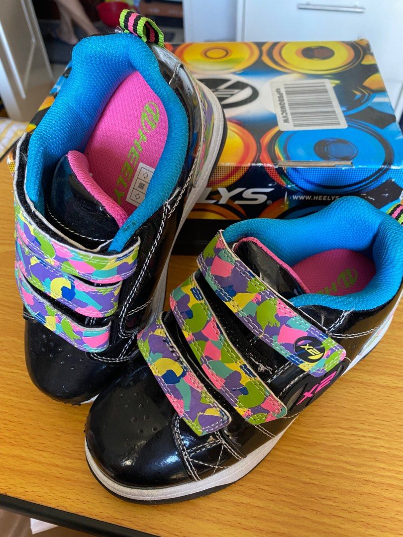Heelys Roller Skate Shoes Kid Girls Toddler Babies Kids Babies Kids Fashion on Carousell