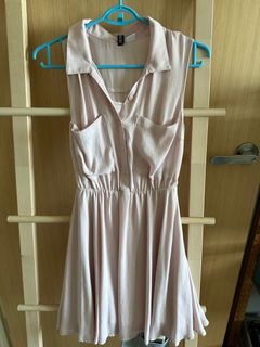 (Category: ) located in . Submitted by cups_of_tea (Listing ID 1290210672, Image 1). Description: .