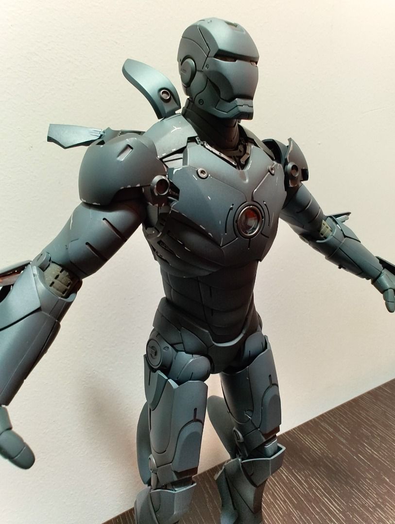 Hot toys iron man gunmetal sale