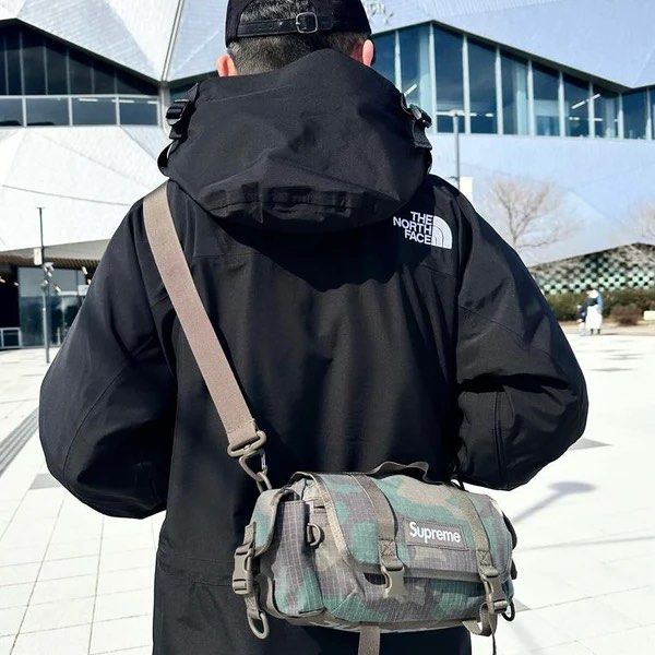 Supreme camo side bag clearance