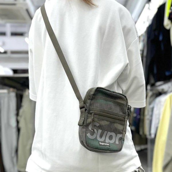 Reflective shoulder bag clearance