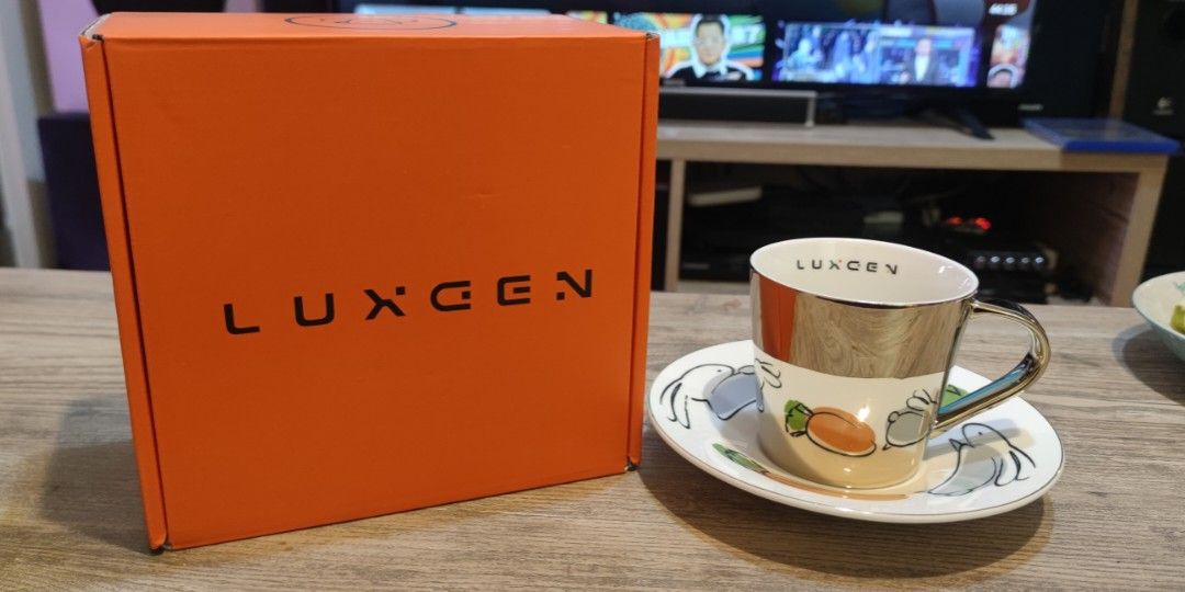 Luxgen 咖啡杯含磁盤 照片瀏覽 1